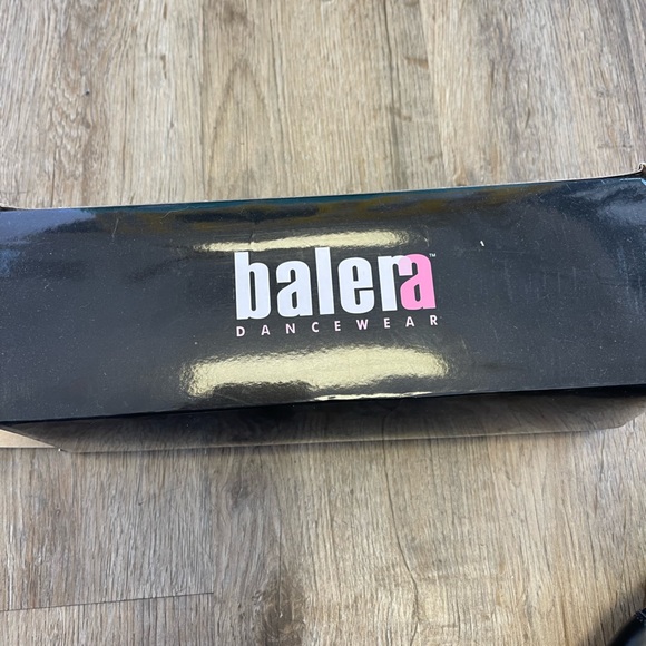 NWT Balera Black Slip-On Jazz Shoe
B80 Size 9.5A - Picture 5 of 6